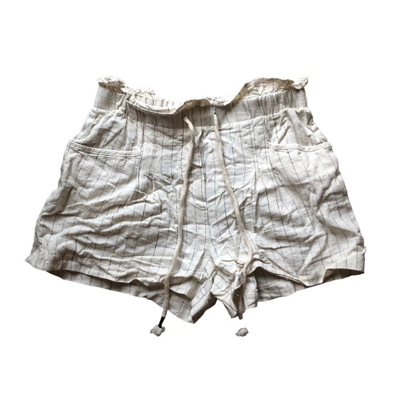 linen blend shorts - Picture 1 of 4